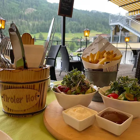Hotel Tirolerhof - Inkl Super Sommer Card Serfaus