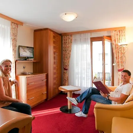 Tirolerhof Hotel Serfaus